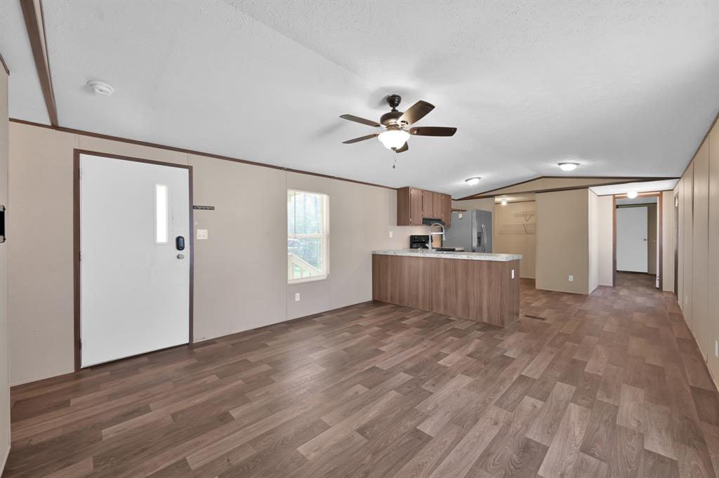 230 Barbara Trail, Livingston, Texas image 4