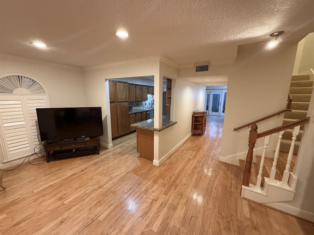 12975 Trail Hollow Drive Drive, Houston, Texas image 3