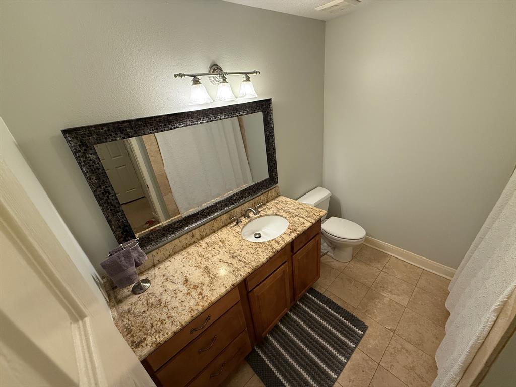 12975 Trail Hollow Drive Drive, Houston, Texas image 16