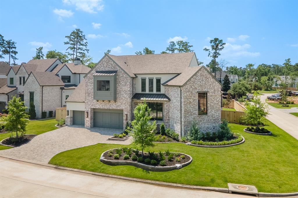 23 Dara Beth Court