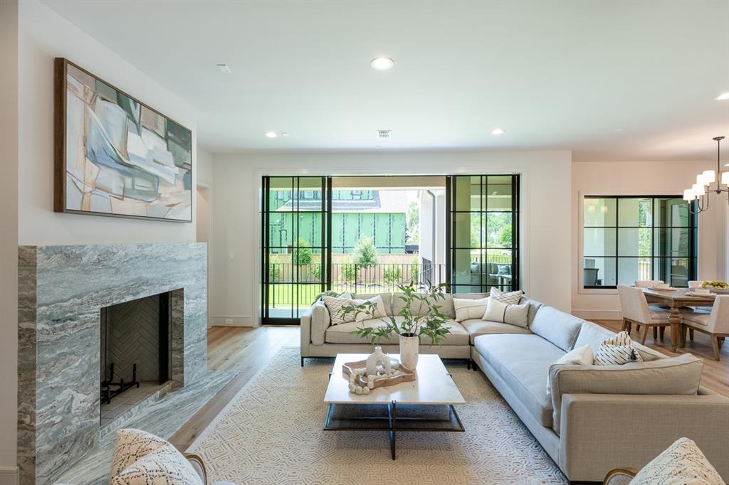 23 Dara Beth Court