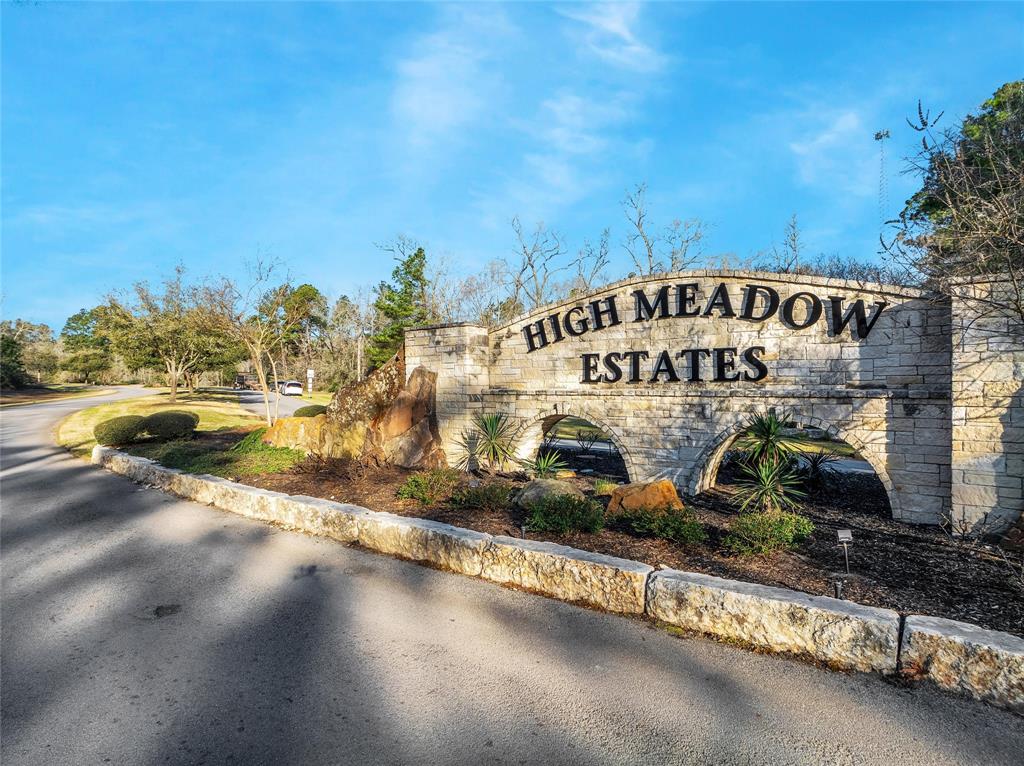 8107 High Meadow Ridge Court, Montgomery, Texas image 13
