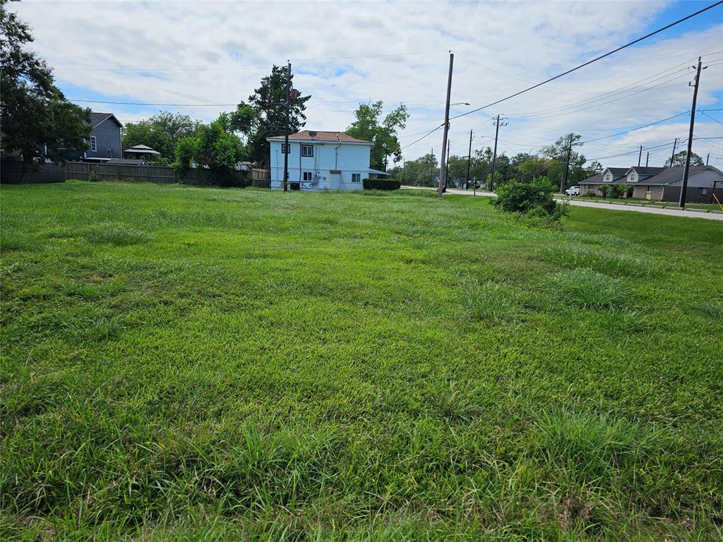 0 Lot 59 & 60 Carroll Avenue, La Porte, Texas image 3