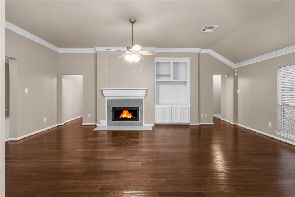 2215 Bay Haven Way, League City, Texas image 3