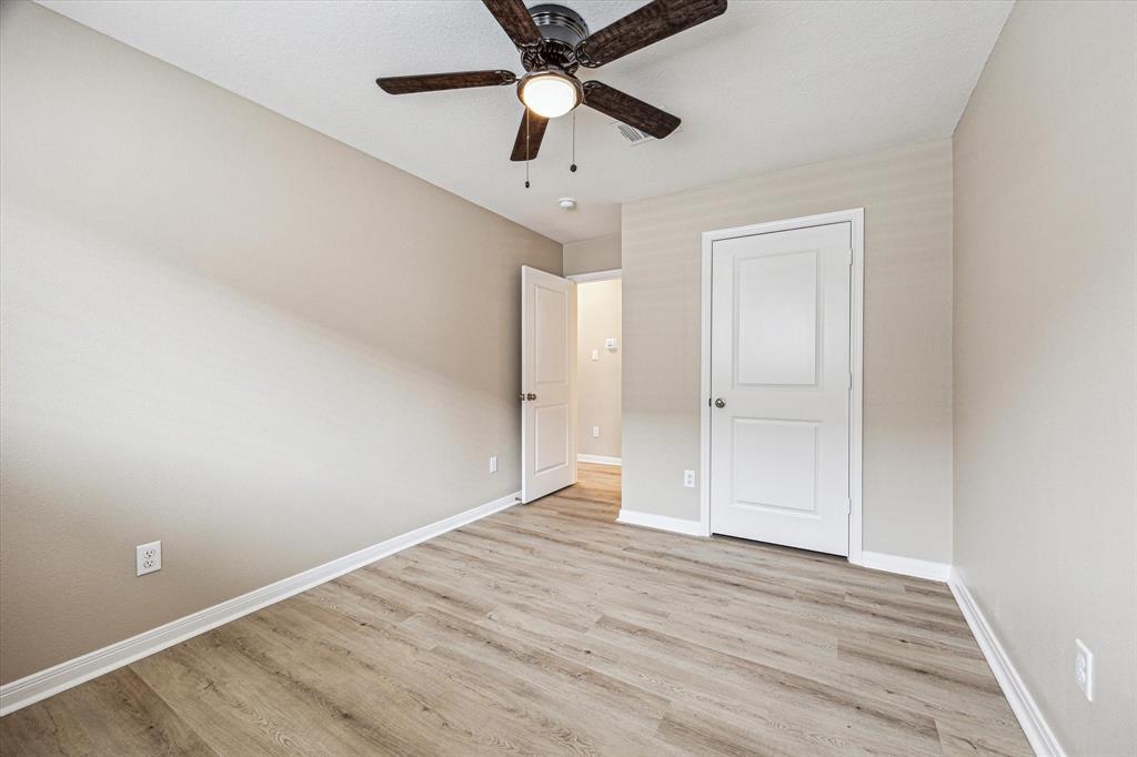 10603 Kirkshire Drive, Houston, Texas image 16