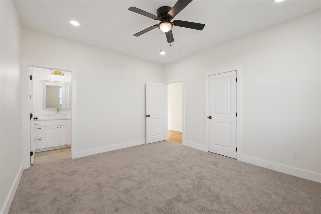 4221 Skylar Drive, College Station, Texas image 43