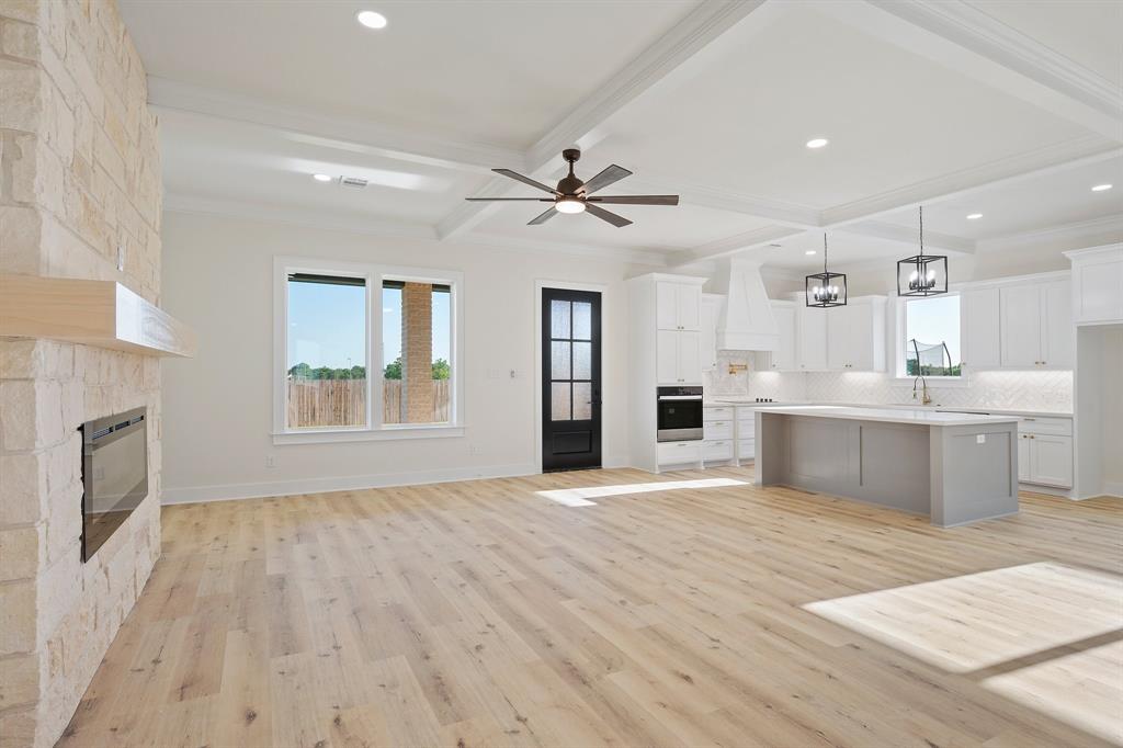 4221 Skylar Drive, College Station, Texas image 6