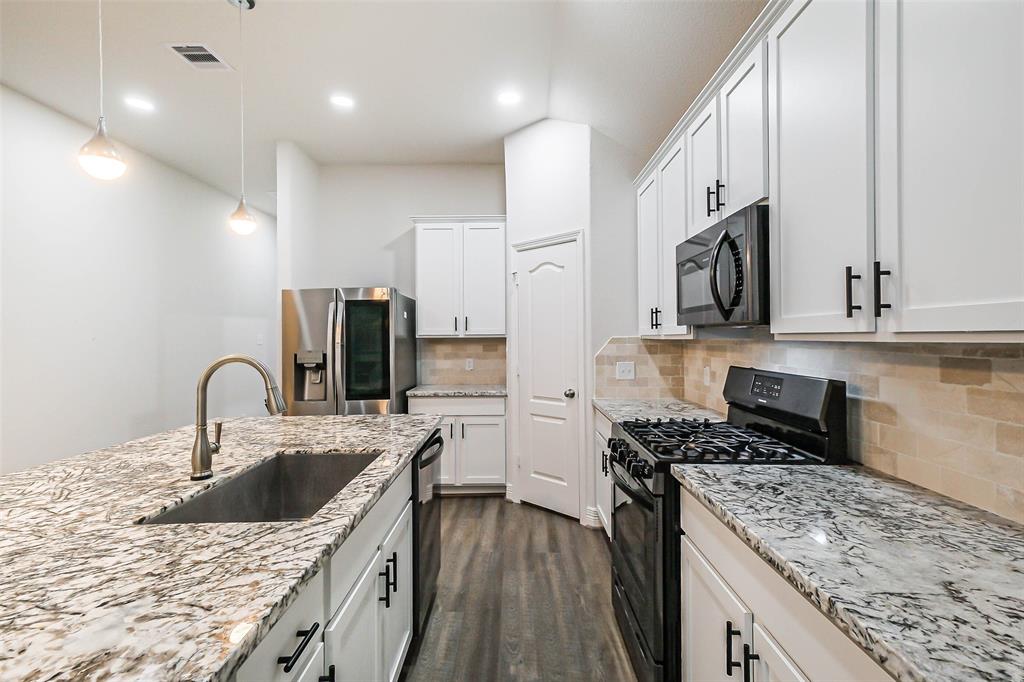 Richmond, Texas 77406, United States, 4 Bedrooms Bedrooms, ,2 BathroomsBathrooms,Residential,Pending,14427