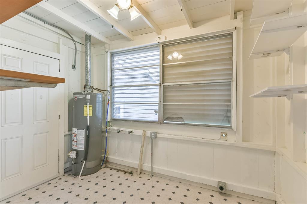 4307 Avenue Q 1/2, Galveston, Texas image 19