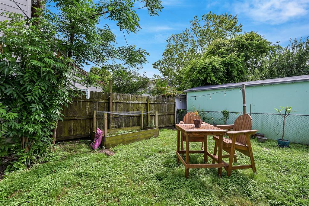 4307 Avenue Q 1/2, Galveston, Texas image 21