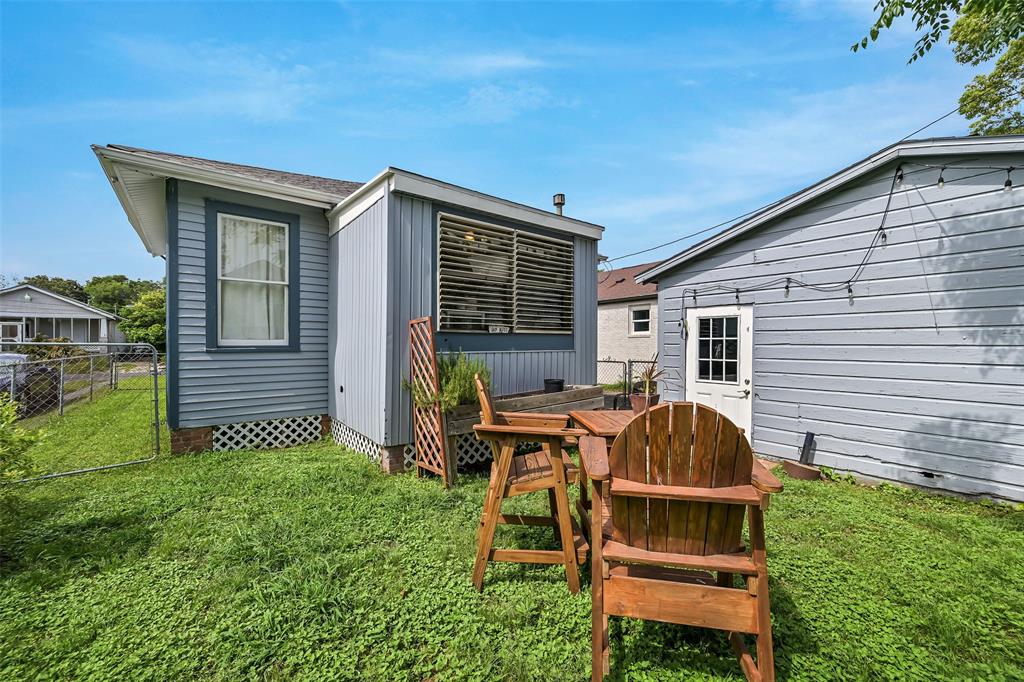 4307 Avenue Q 1/2, Galveston, Texas image 22