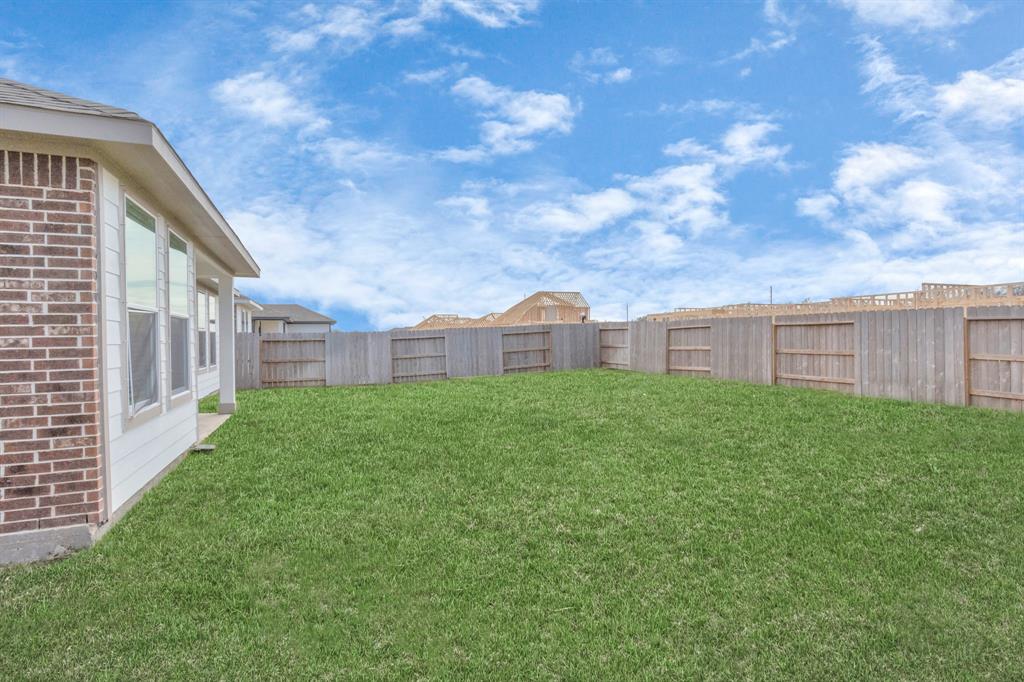 10603 Cascade Creek Drive, Rosharon, Texas image 27