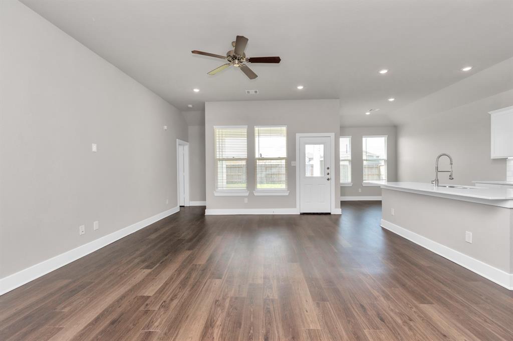 10603 Cascade Creek Drive, Rosharon, Texas image 15