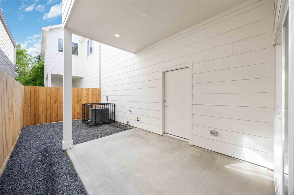 1810 Yates Street, Houston, Texas image 31