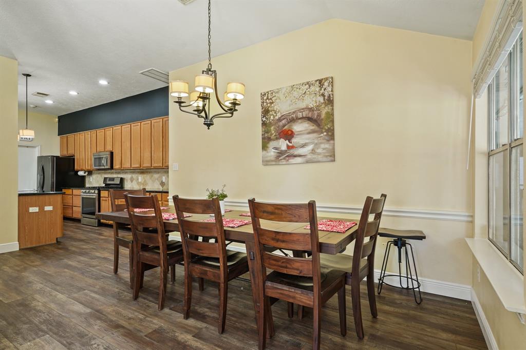 5102 Cherrywood Court, League City, Texas image 10
