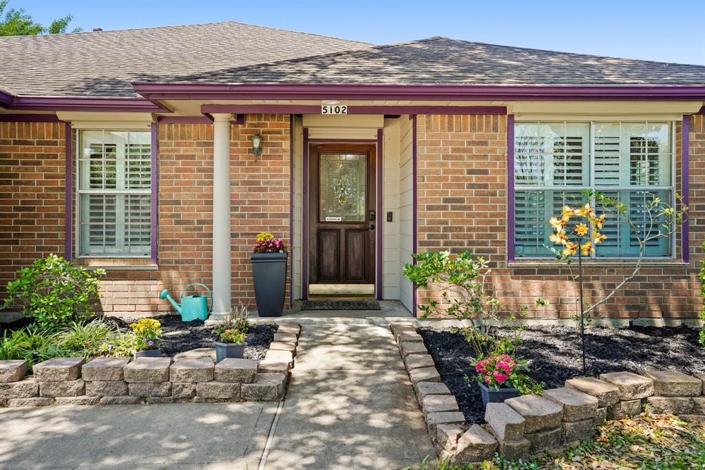 5102 Cherrywood Court, League City, Texas image 2
