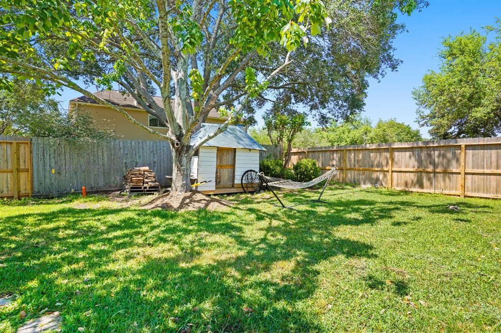 5102 Cherrywood Court, League City, Texas image 23