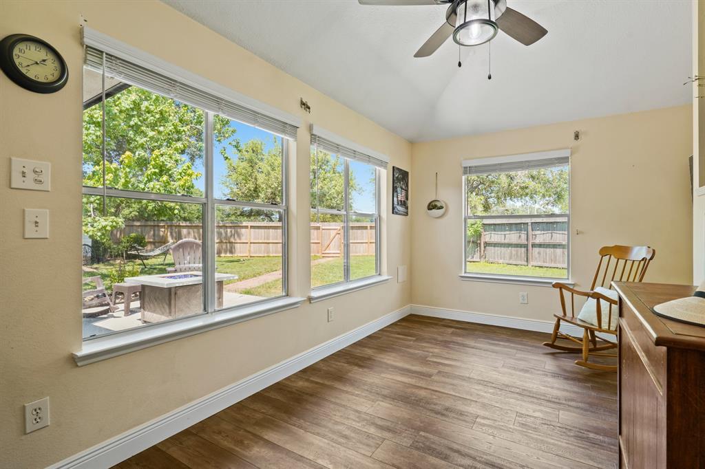 5102 Cherrywood Court, League City, Texas image 12