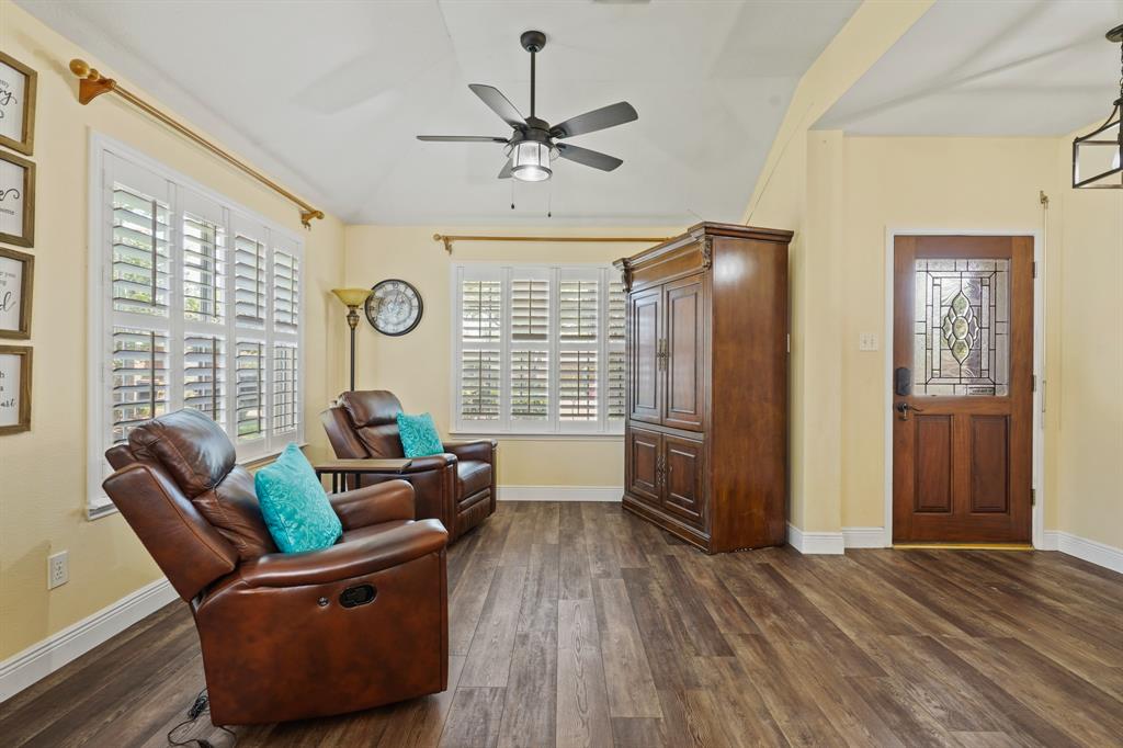 5102 Cherrywood Court, League City, Texas image 3