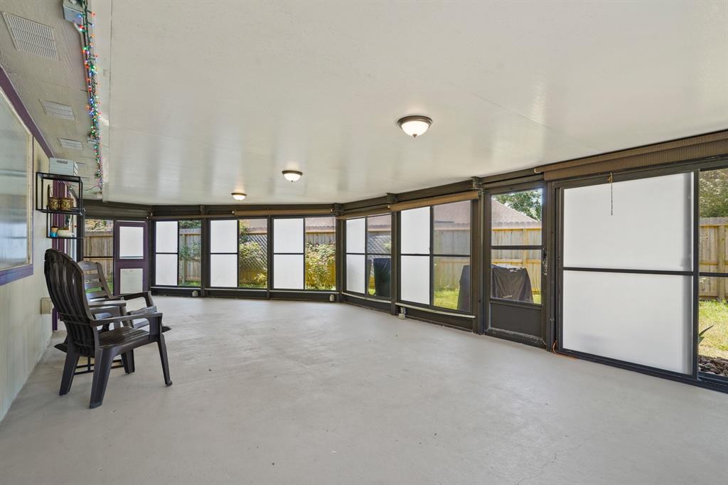 5102 Cherrywood Court, League City, Texas image 13