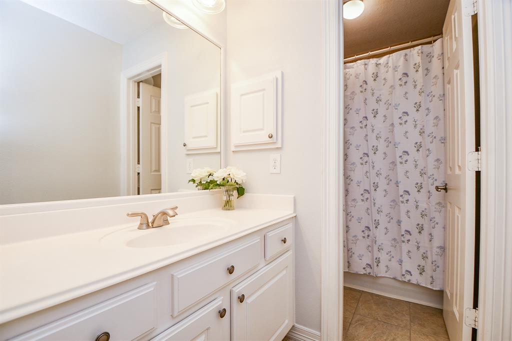 12631 Midland Creek Drive, Tomball, Texas image 39