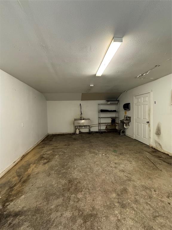 370 & 372 County Road 2147, Cleveland, Texas image 23