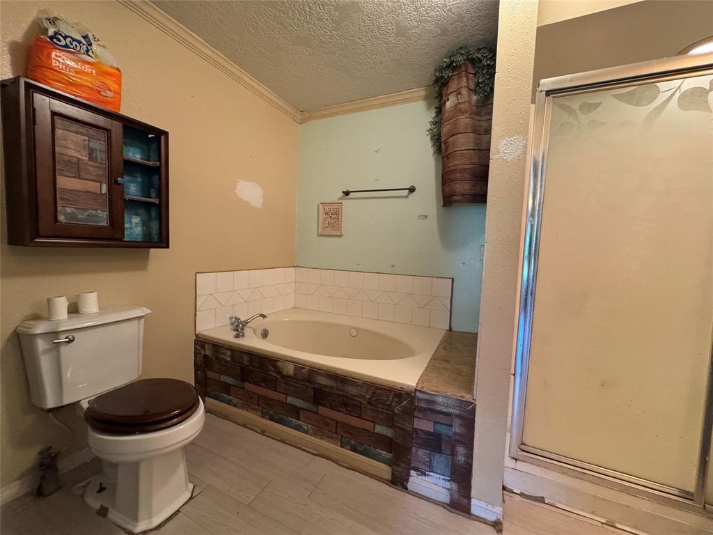 370 & 372 County Road 2147, Cleveland, Texas image 12