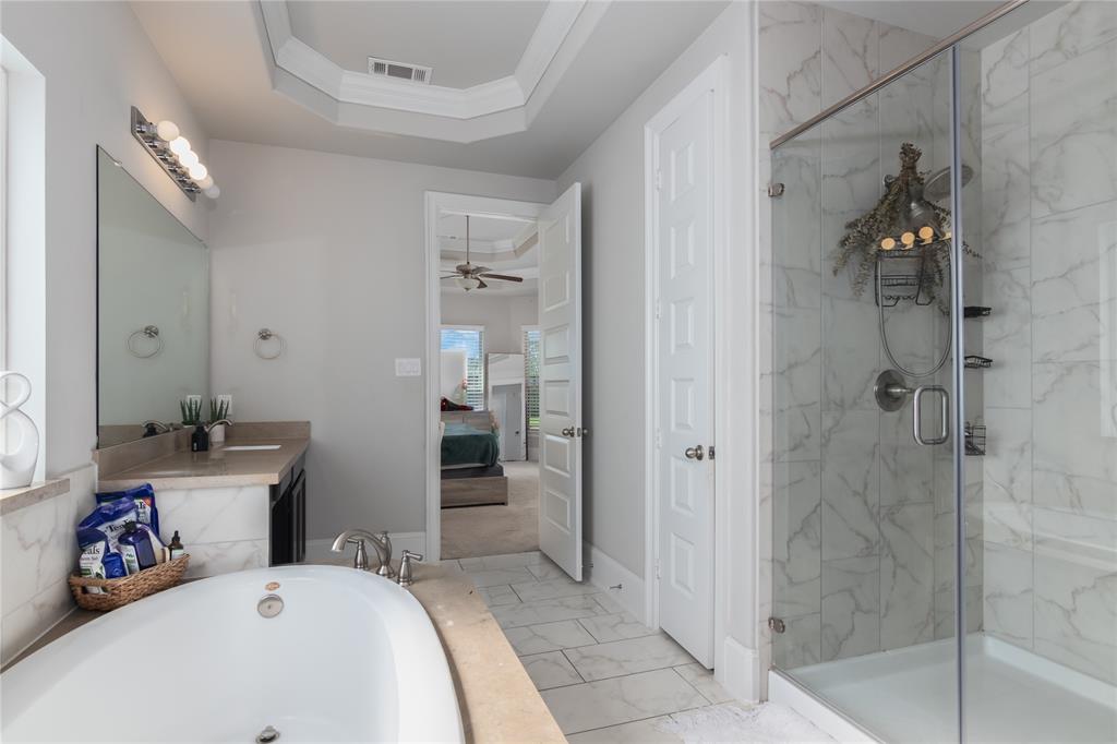 2736 Ahnya Lane, League City, Texas image 20