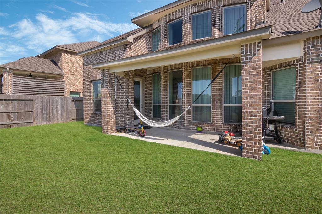 2736 Ahnya Lane, League City, Texas image 33