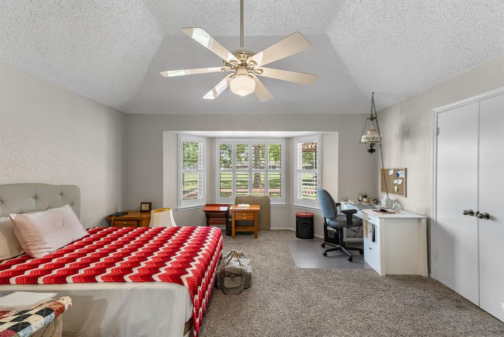 2727 Breezy Pines Lane, Pearland, Texas image 28