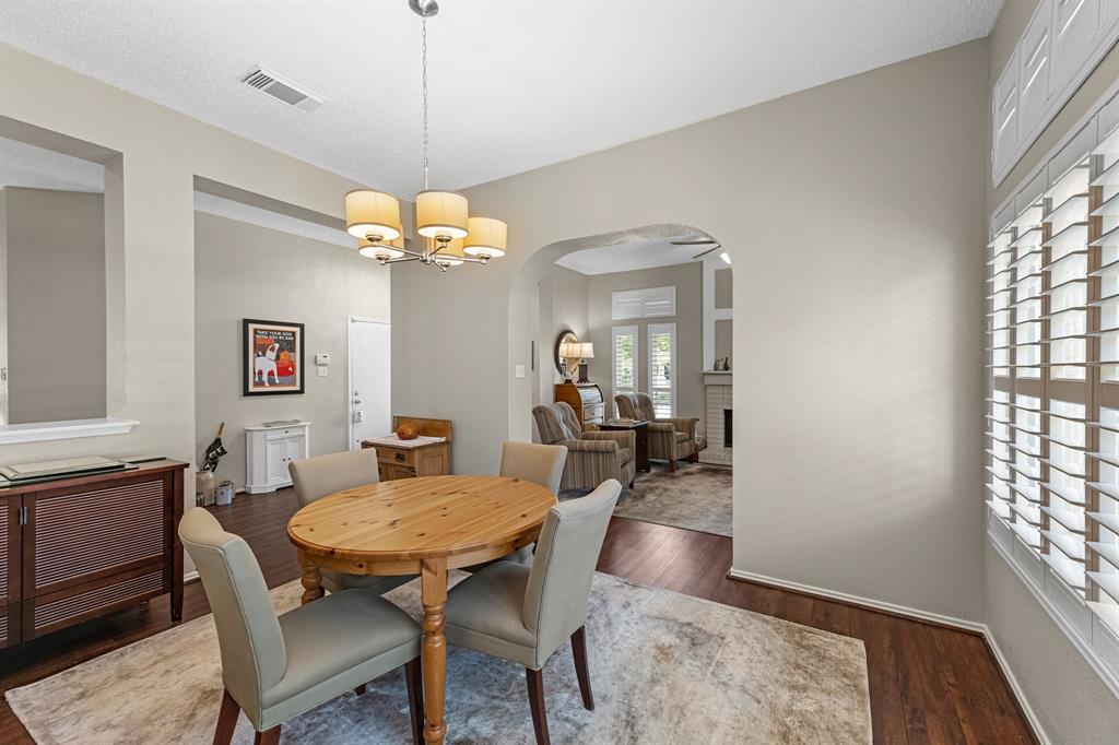 2727 Breezy Pines Lane, Pearland, Texas image 15