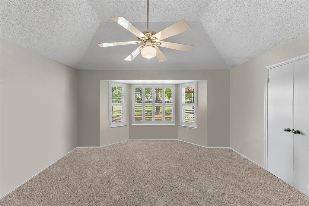 2727 Breezy Pines Lane, Pearland, Texas image 27