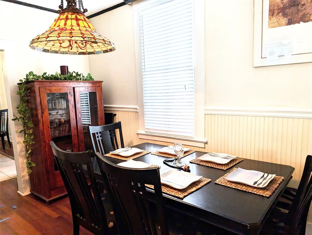 3127 Avenue Q, Galveston, Texas image 35