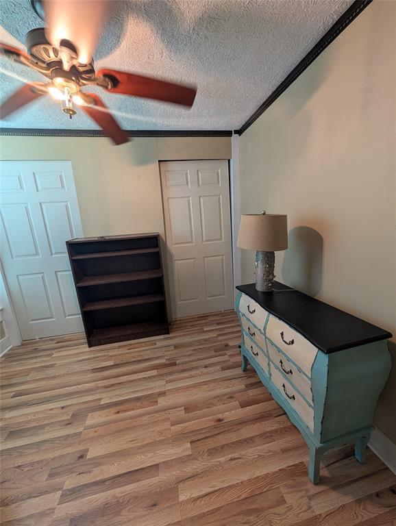 3127 Avenue Q, Galveston, Texas image 10