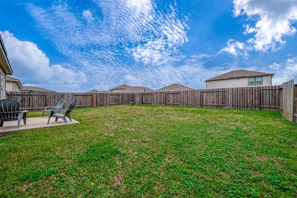 1025 Banyon Tree Lane, Brookshire, Texas image 45