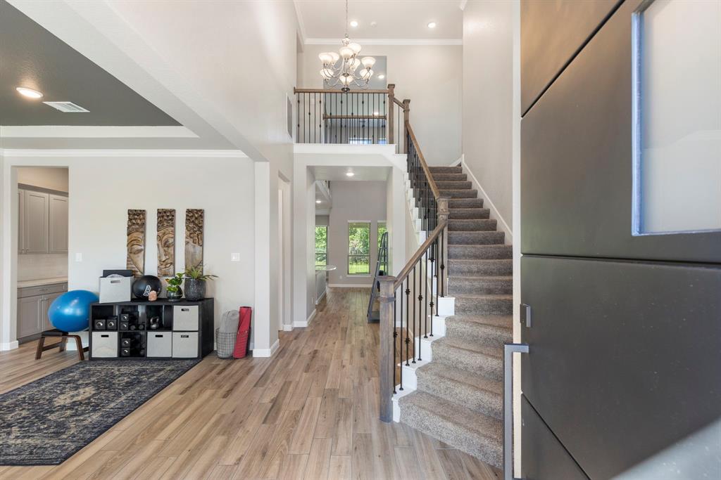 27975 Presley Park Drive