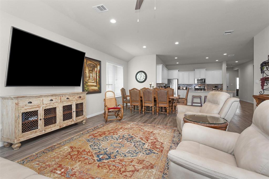 1217 Antelope Passing Drive, Montgomery, Texas image 7