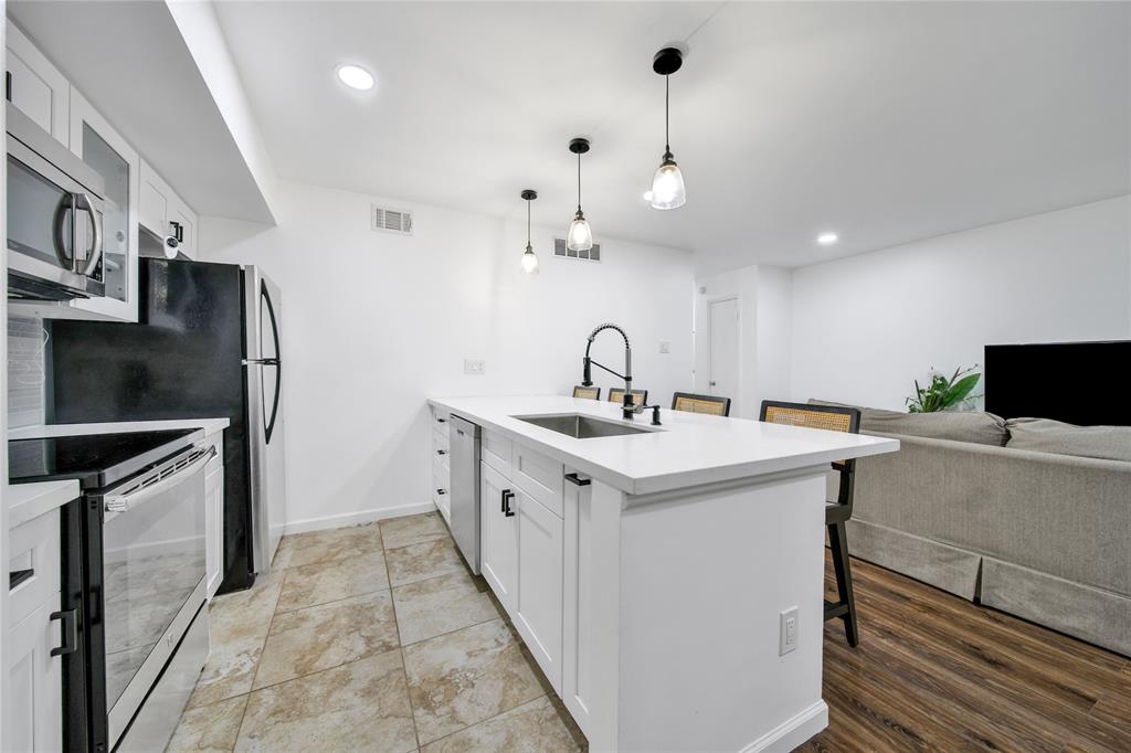 2800 Jeanetta Street #2006, Houston, Texas image 4