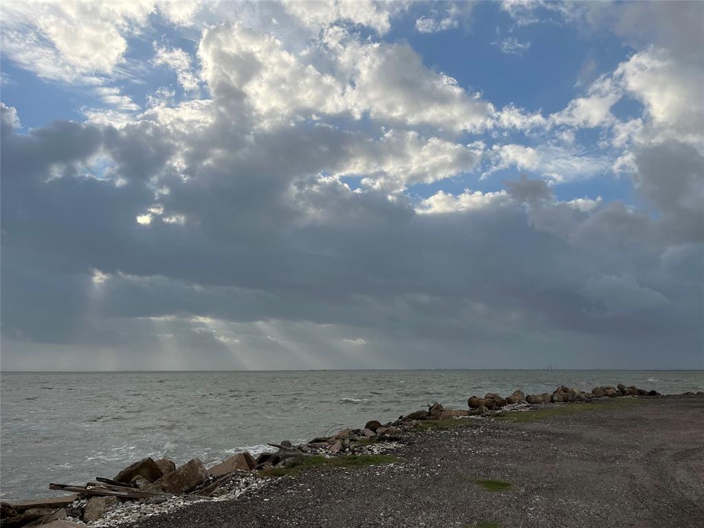 9th Street, San Leon, Texas image 6