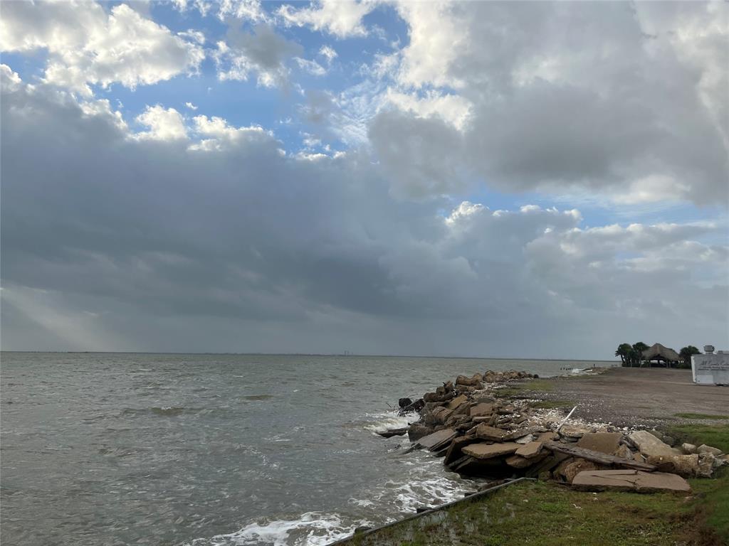 9th Street, San Leon, Texas image 8