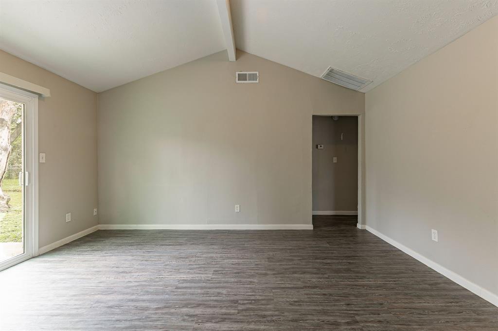 5226 Maywood Drive, Houston, Texas image 2