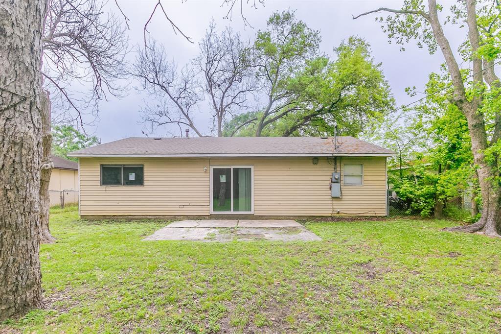5226 Maywood Drive, Houston, Texas image 19