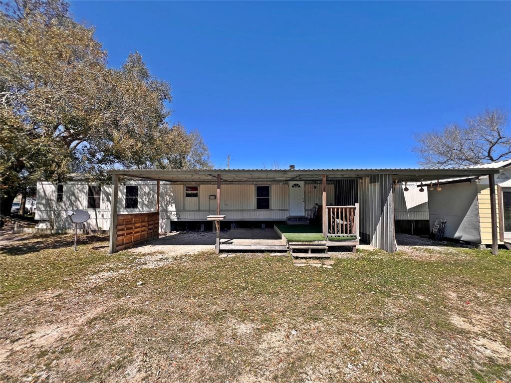 8835 Escondido Street, Alvin, Texas image 2
