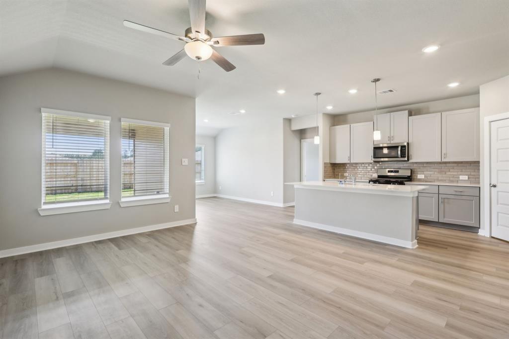 17877 Stone Terrace Lane, Montgomery, Texas image 4