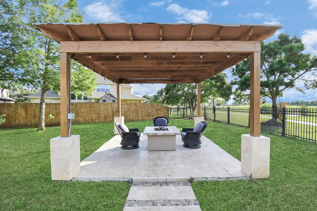 10119 Winding Glen Drive, Katy, Texas image 32