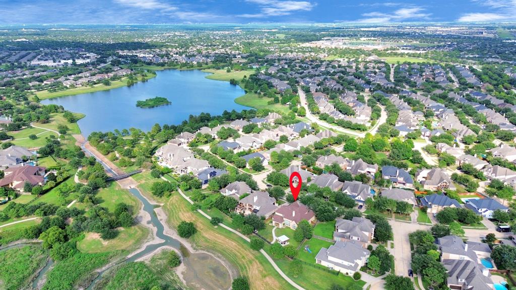 10119 Winding Glen Drive, Katy, Texas image 1