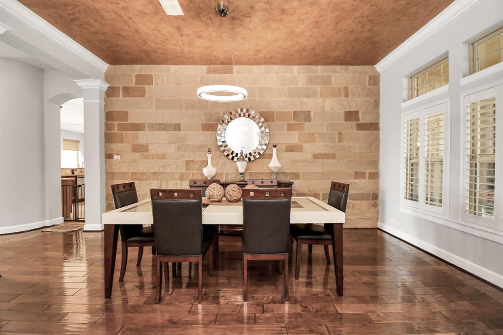 10119 Winding Glen Drive, Katy, Texas image 7