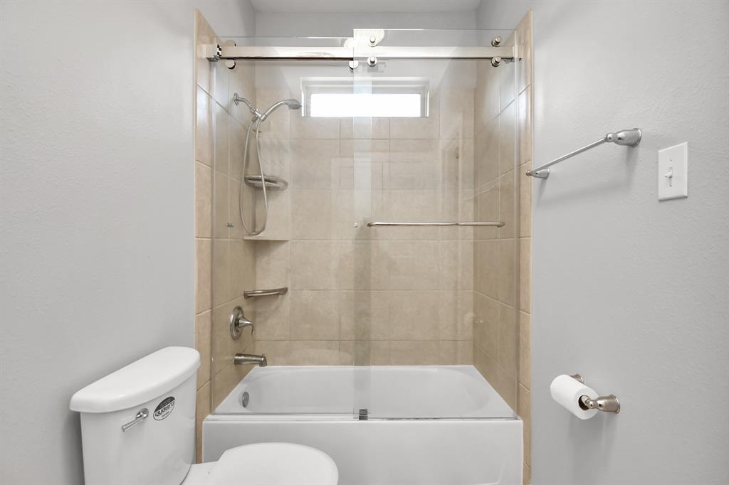 10119 Winding Glen Drive, Katy, Texas image 25