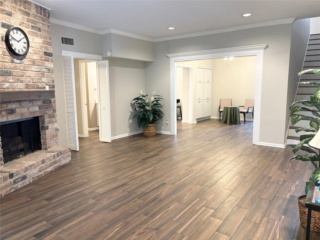 6314 1st Street, Bellaire, Texas image 5