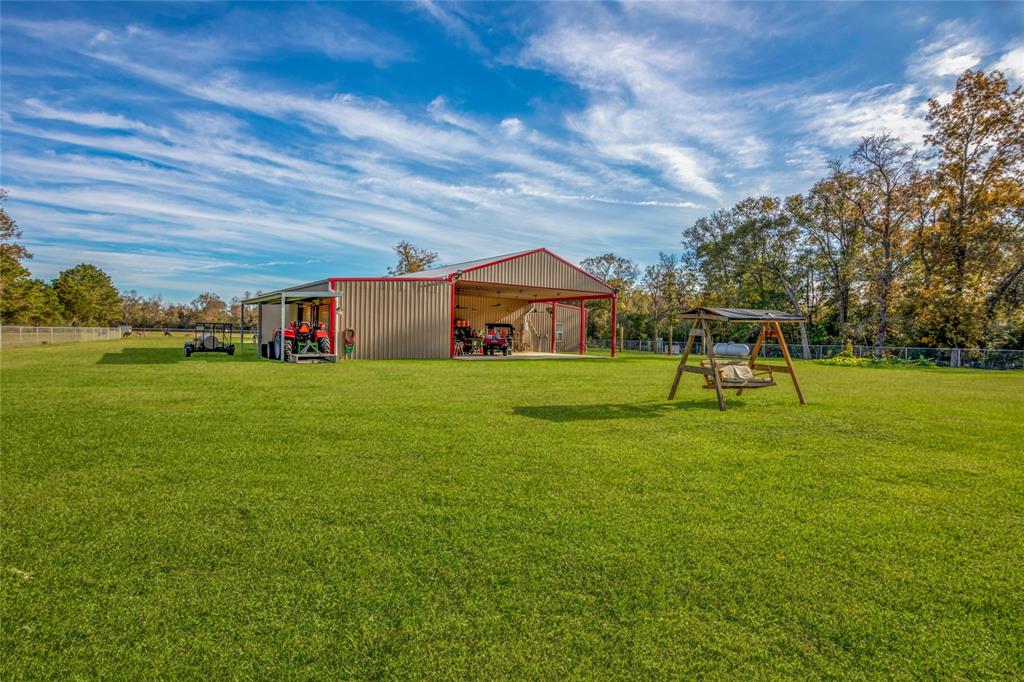 1275 County Road 2092, Hardin, Texas image 35